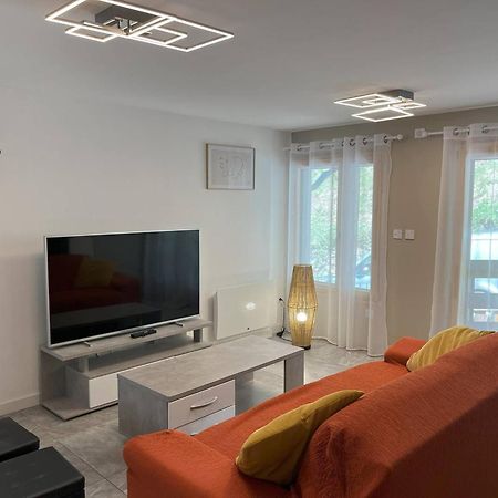 Appartement T4 Renove, Proche Centre, 3 Chambres, 6/8 Pers, Equipe, Est/Ouest, Dispo De Suite - Fr-1-234-254 코트레 외부 사진